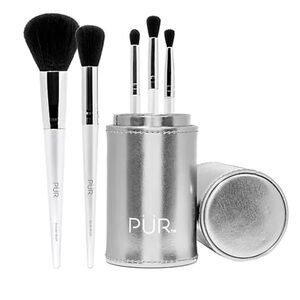 PÜR 5 Piece Brush Set with Holder - NWT
